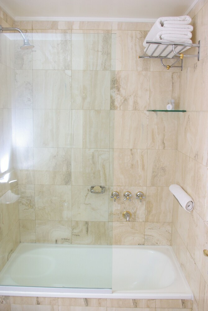 Hotel Loi Suites Recoleta