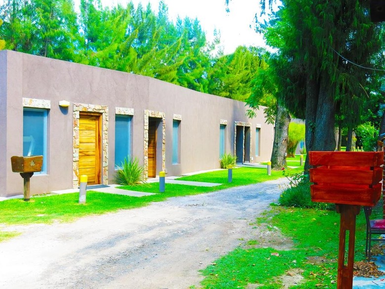 Hotel Los Platanos Caba�as