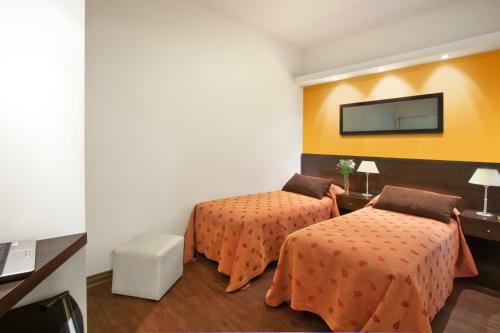 Hotel Mil�n