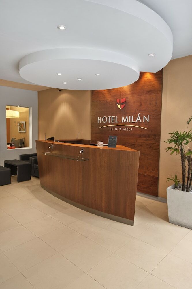 Hotel Mil�n