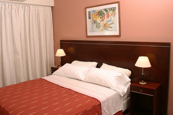 Hotel Mil�n