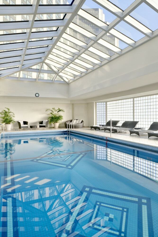 Park Tower - A Luxury Collection Hotel