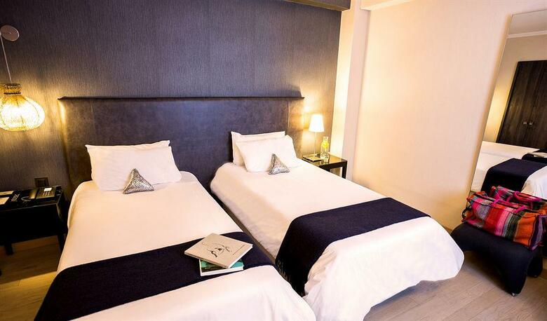 Hotel Esplendor Plaza Francia