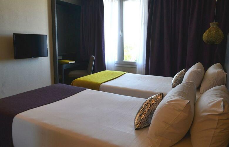 Hotel Esplendor Plaza Francia