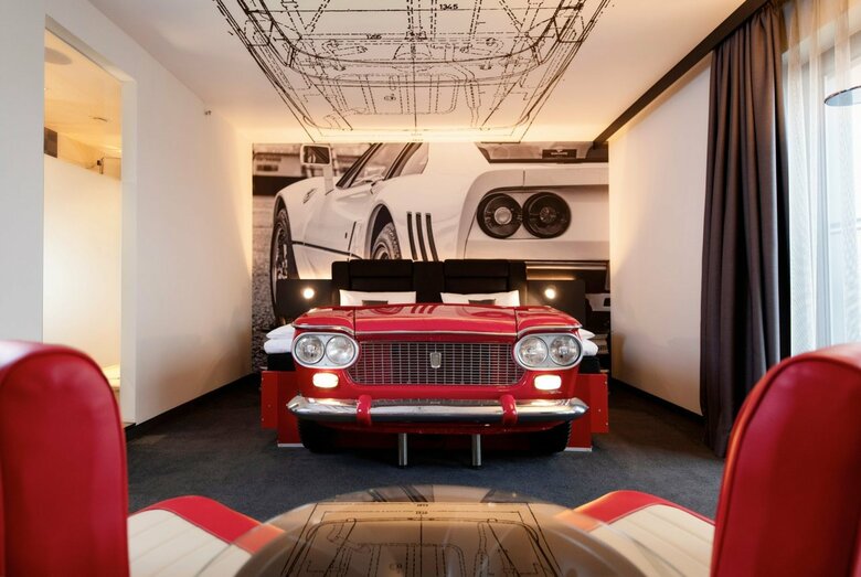 V8 Hotel K�ln @motorworld, Ascend Hotel Collection