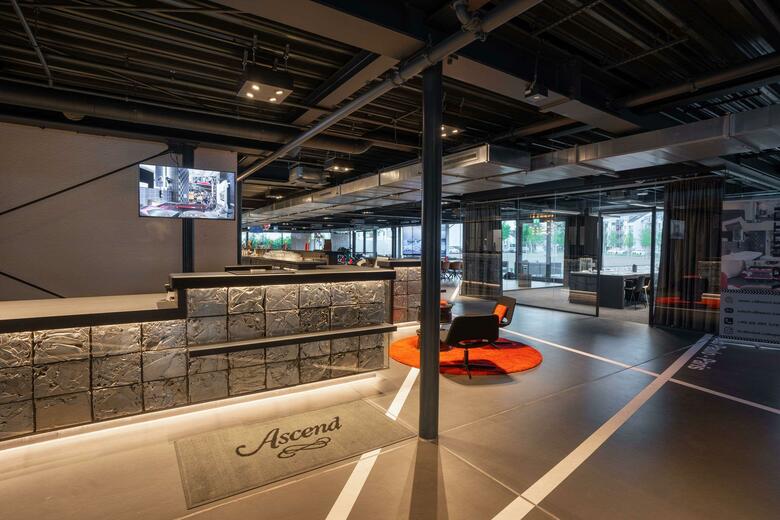 V8 Hotel K�ln @motorworld, Ascend Hotel Collection