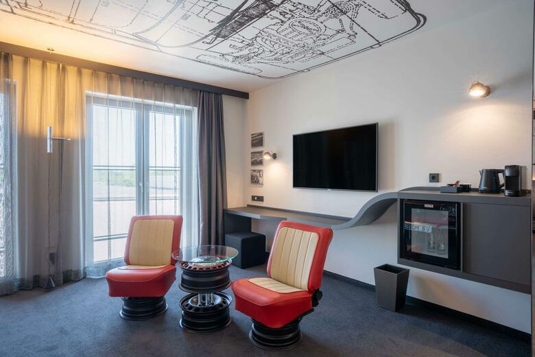 V8 Hotel K�ln @motorworld, Ascend Hotel Collection