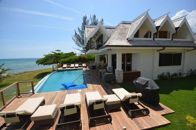 Tallawah Villa, Silver Sands Jamaica 7br