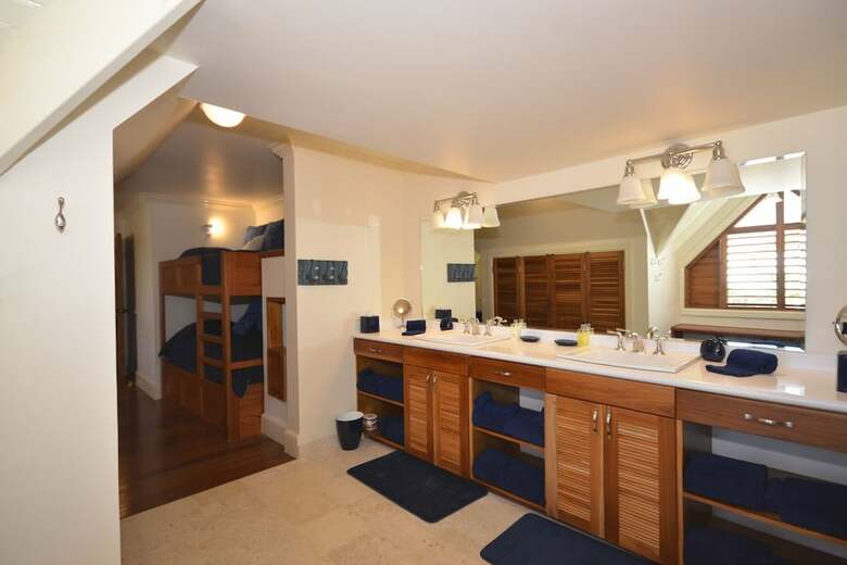 Tallawah Villa, Silver Sands Jamaica 7br