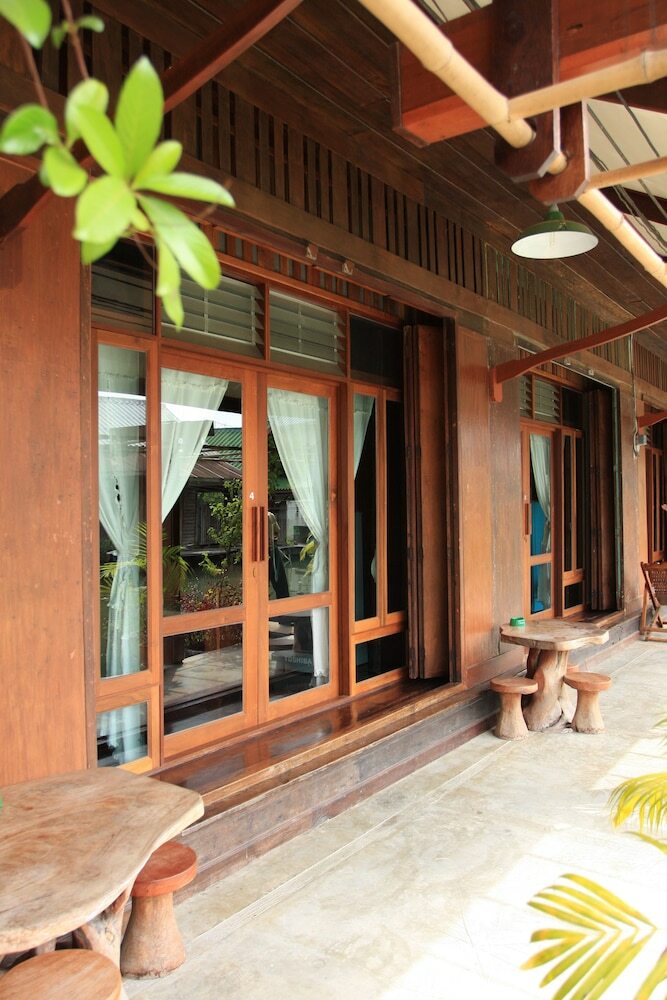 Hotel Chotika Riverfront