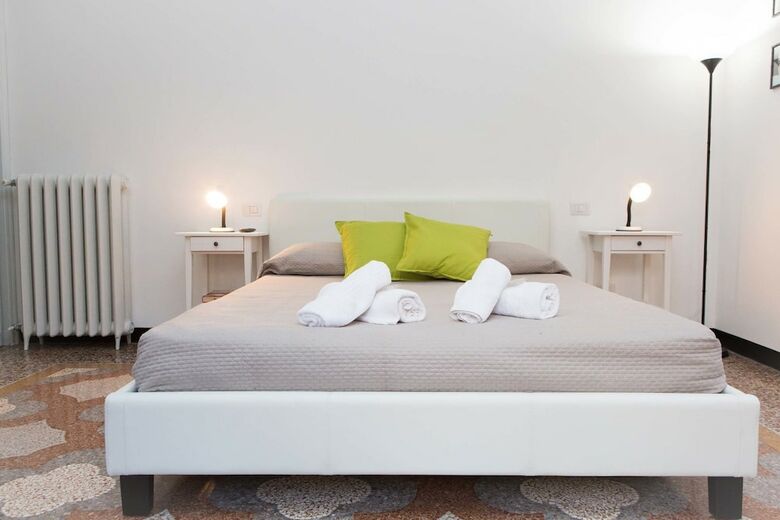 Hotel Leone X Genova