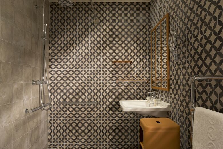 Hotel H�tel Espace Champerret