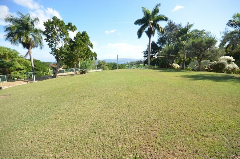 Villa Pharos-summertime- Montego Bay 6br