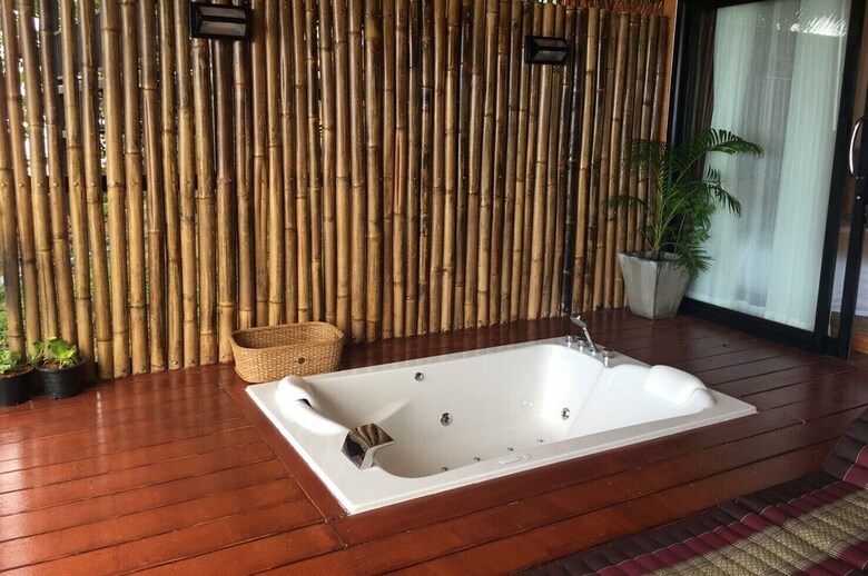 Hotel Decho Beach Resort