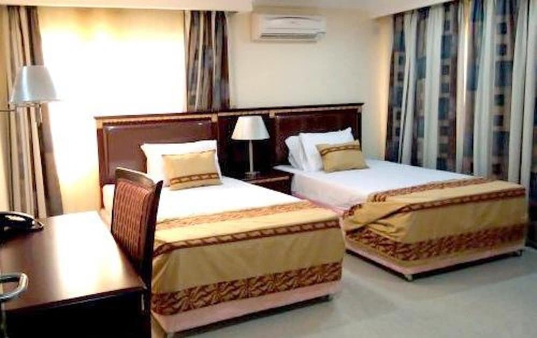 Aparthotel Beni Apartment And Suites