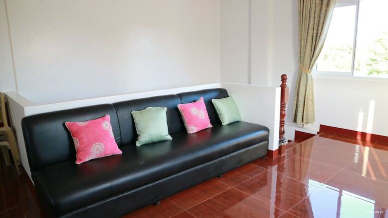 Gilin Pension House