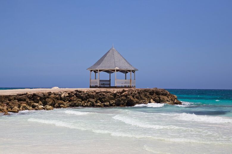 Windjammer, 4br By Jamaican Treasures
