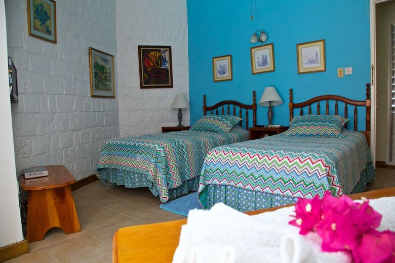 Windjammer, 4br By Jamaican Treasures