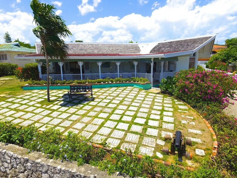 Windjammer, 4br By Jamaican Treasures
