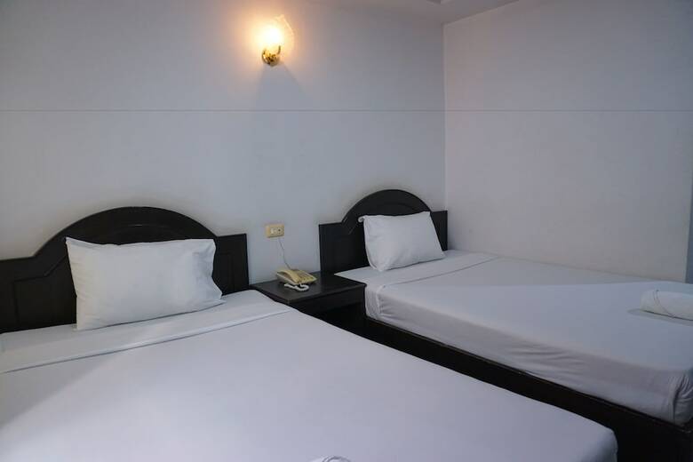 A.p. Court Hotel