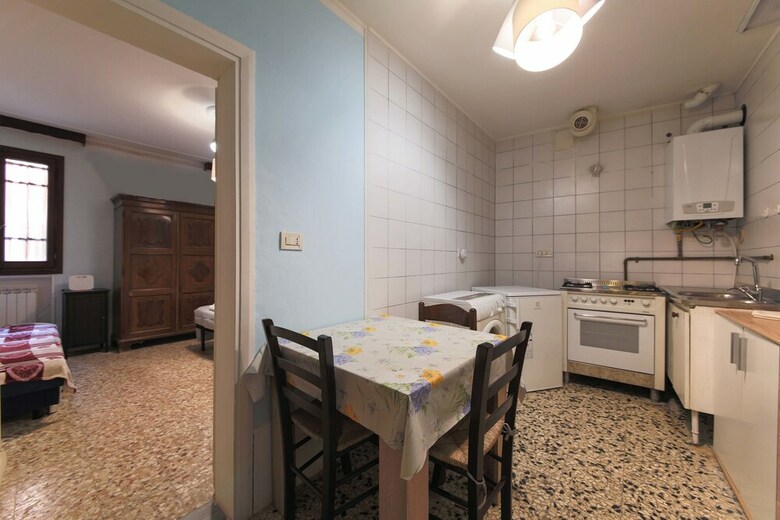 Apartamento Budget San Stae House