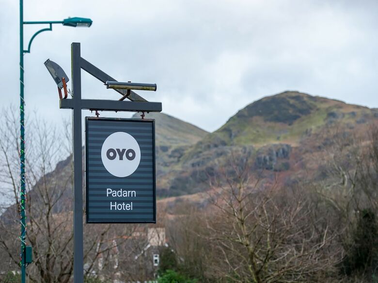 Padarn Hotel
