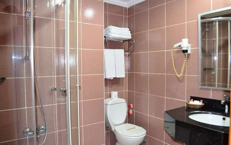 Ebru Hotel