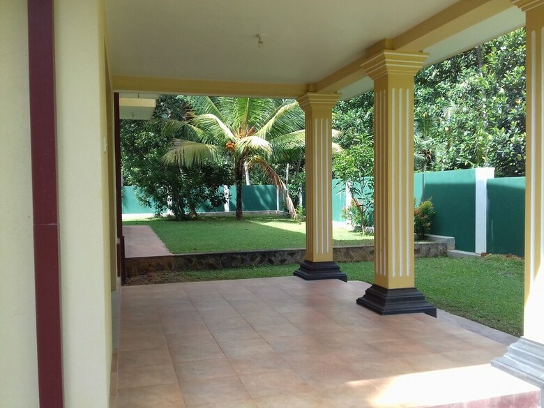 Vinses Villa In Hikkaduwa