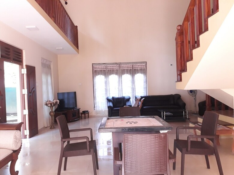 Vinses Villa In Hikkaduwa