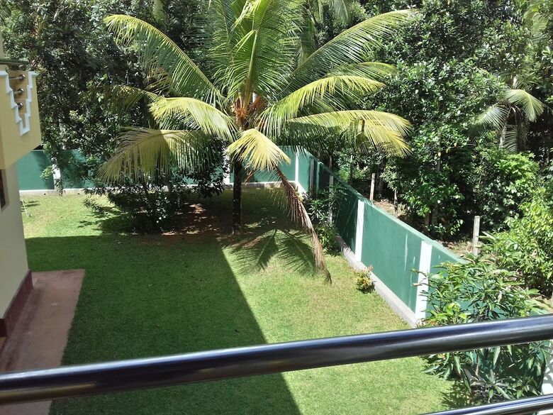Vinses Villa In Hikkaduwa