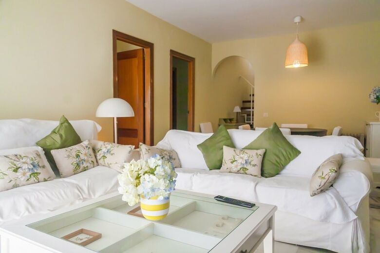 Apartamentos Alcazaba Canovas Nerja