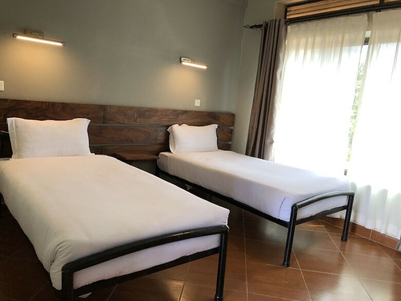 Meley Impala Hotel