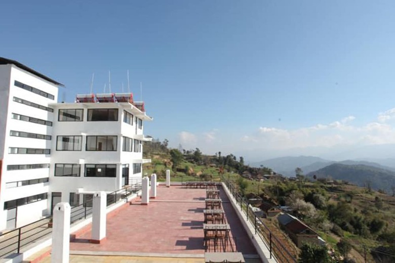 Hotel Ratna Giri Resort