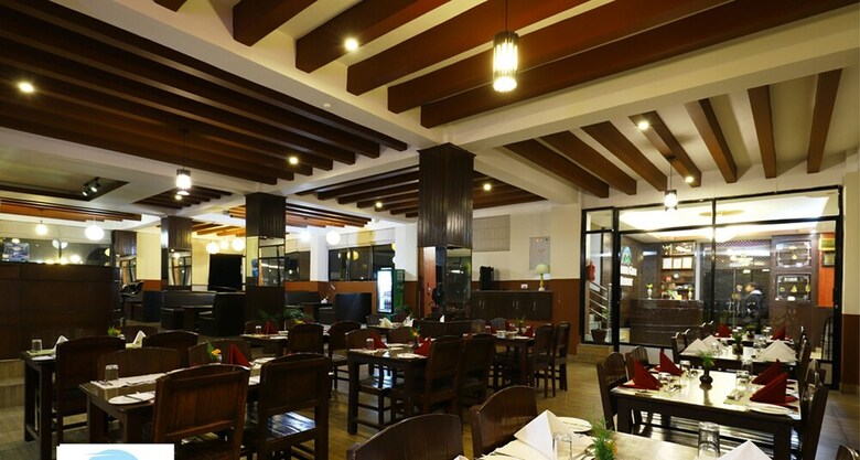 Hotel Ratna Giri Resort