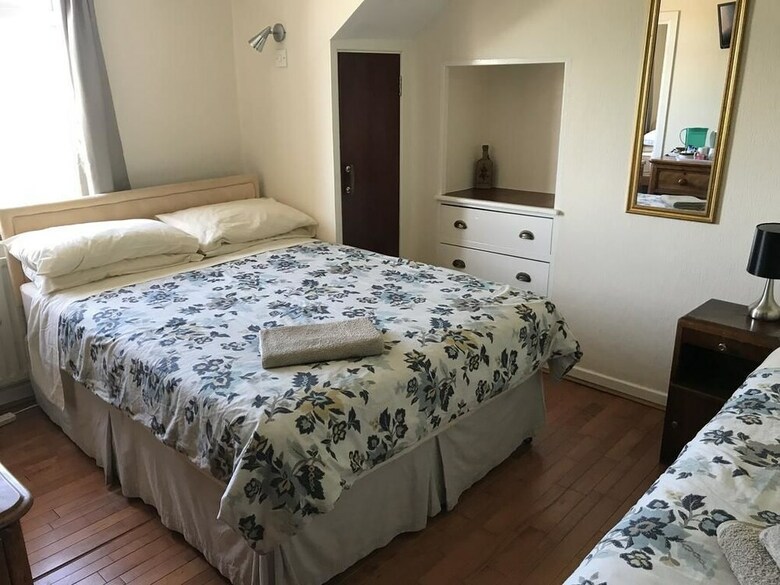 Hotel Carnside Guest House