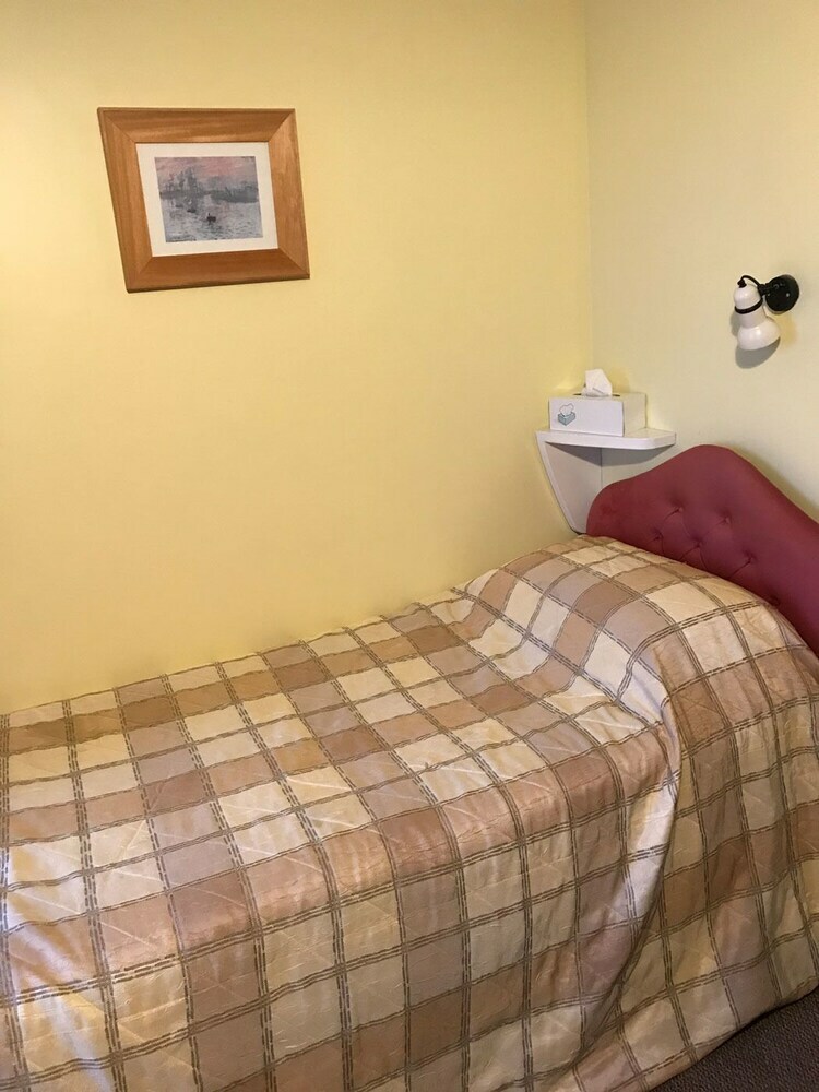 Hotel Carnside Guest House