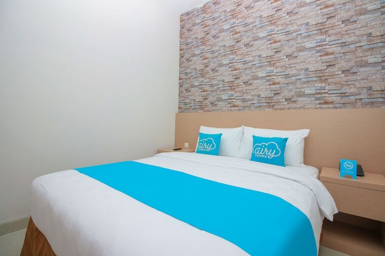 Hotel Airy Bahu Wolter Monginsidi 26 Manado