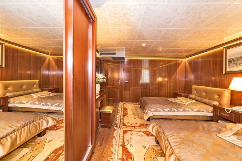 Cevheri's Hotel