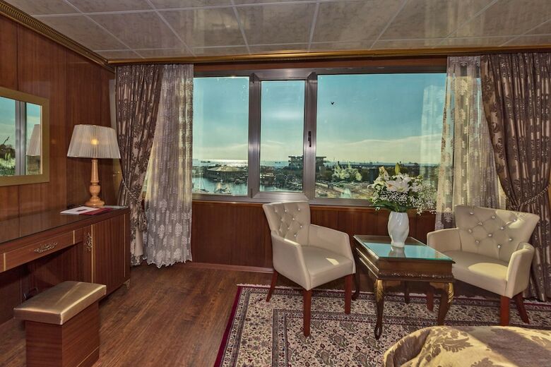 Cevheri's Hotel