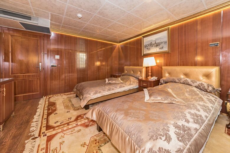 Cevheri's Hotel