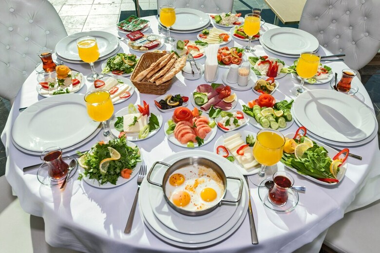 Cevheri's Hotel