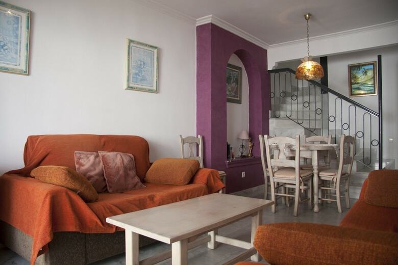 Apartamentos Huertos Canovas Nerja