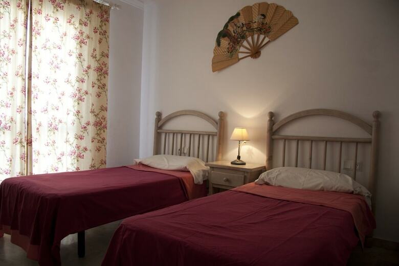 Apartamentos Huertos Canovas Nerja