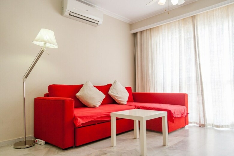 Apartamentos Huertos Canovas Nerja
