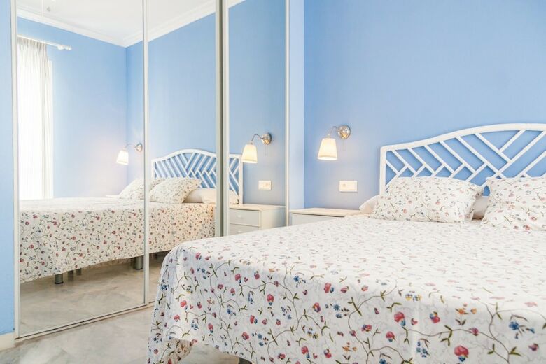 Apartamentos Huertos Canovas Nerja