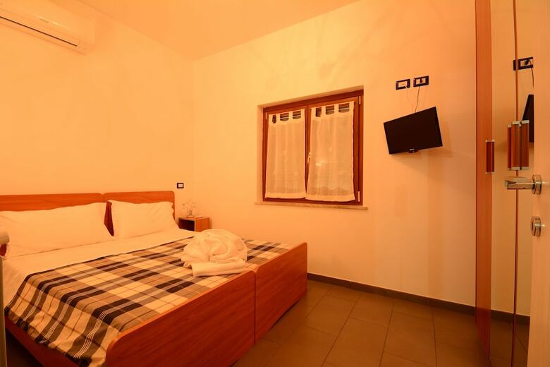 La Giada Apartments