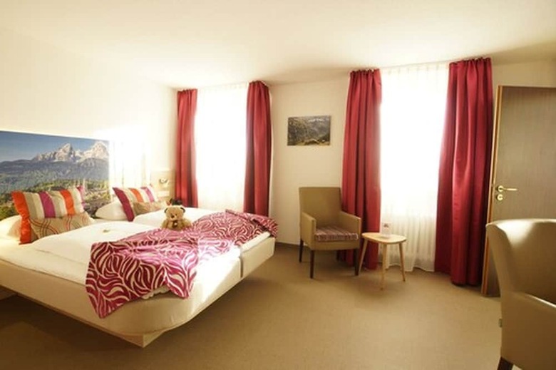Edel Weiss Hotel Und Restaurant