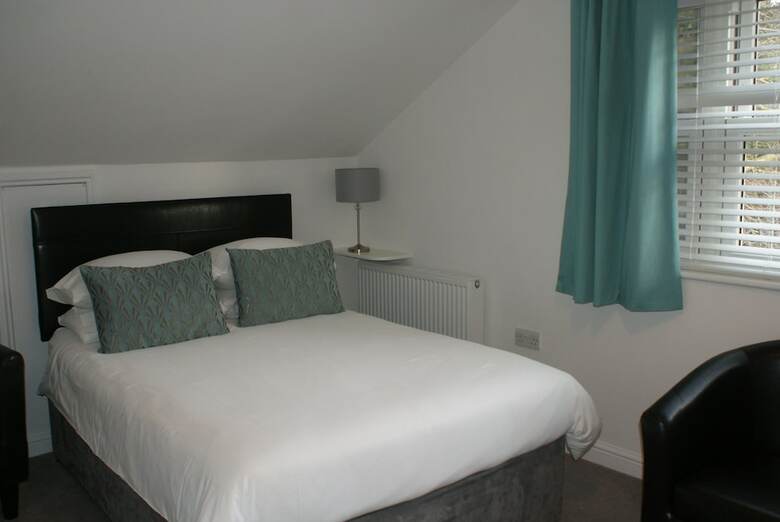 Tirah Bed And Breakfast