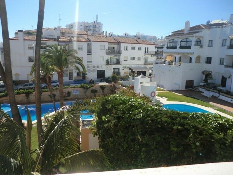 Apartamentos Jarales Canovas Nerja
