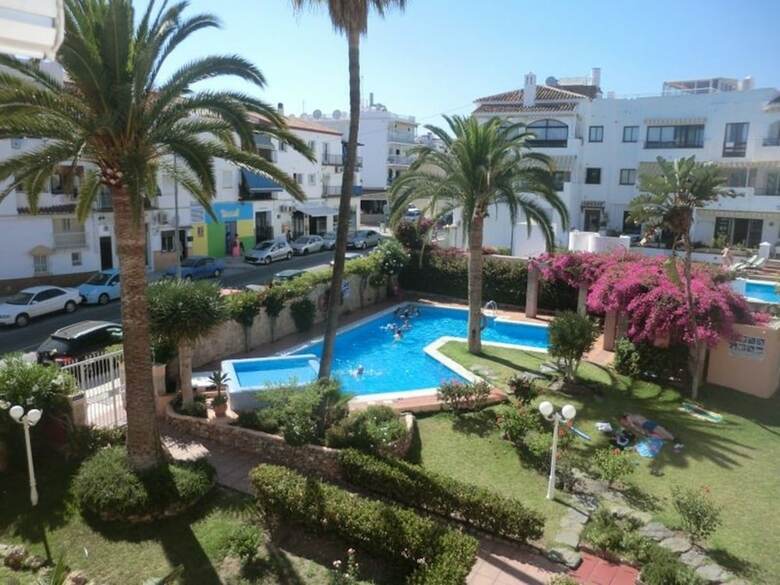 Apartamentos Jarales Canovas Nerja